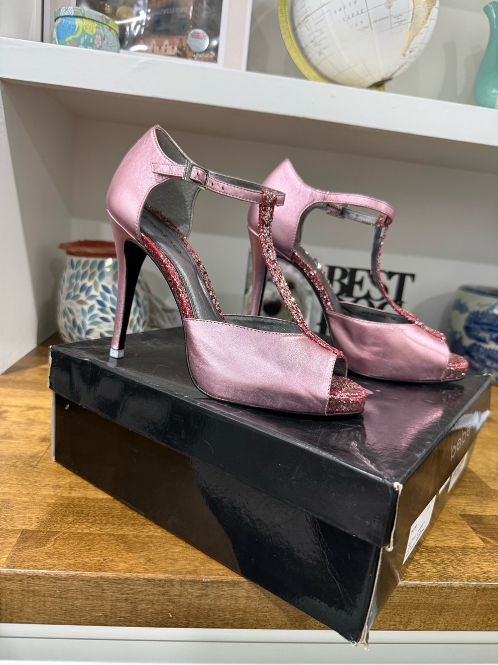 Used Bebe pink heels - size 7